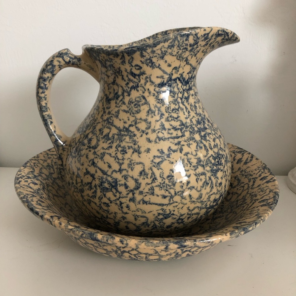 Vintage Robinson Ransbottom Blue Spongewear Ceramic Pitcher and Basin Set